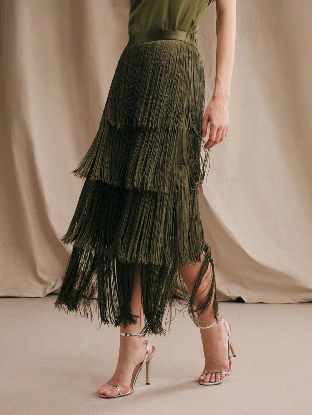 Army Green Party Women's Regular High-Waist Zipper Tiered Layer Midi Dress